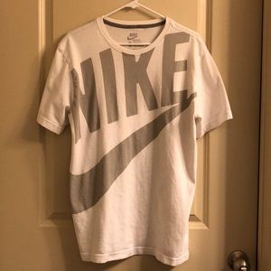 Nike t-shirt